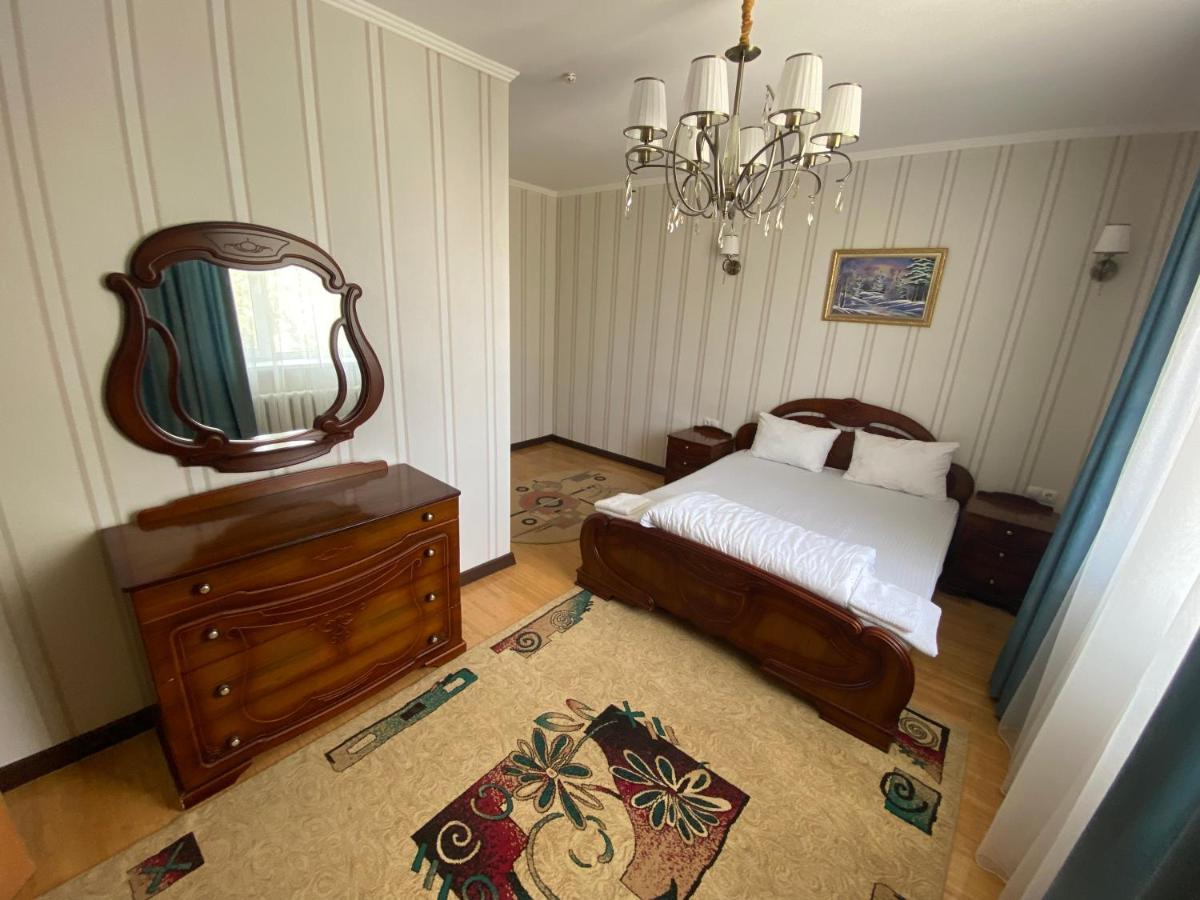 Hotel Astam Qostanay Esterno foto