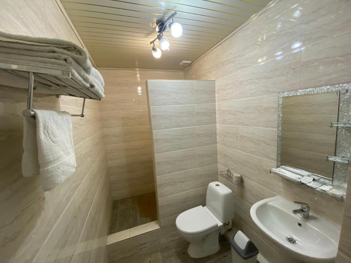 Hotel Astam Qostanay Esterno foto